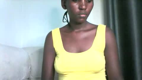 Snapshot of smileykesh chatting on 10, 9, 2025 smileykesh online show from 10, 9, 2025