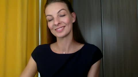 smiling_lexa online show from 10, 6, 2026