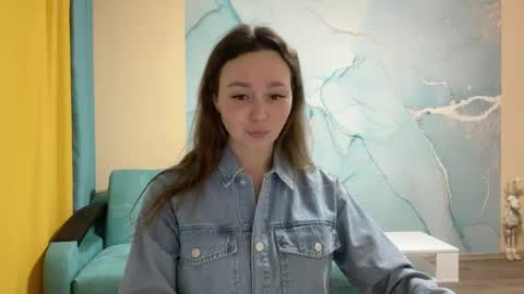 Snapshot of smiling_riddle chatting on 6, 3, 2025 smiling_riddle online show from 6, 3, 2025