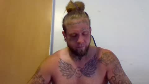 Snapshot of smokebluntafterblunt chatting on 4, 7, 2026 smoke online show from 4, 7, 2026
