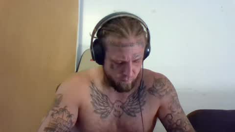 Snapshot of smokebluntafterblunt chatting on 28, 7, 2026 smoke online show from 28, 7, 2026