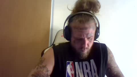 Snapshot of smokebluntafterblunt chatting on 6, 8, 2026 smoke online show from 6, 8, 2026