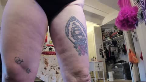 Snapshot of smokihippi chatting on 4, 2, 2025 Big Dawg online show from 4, 2, 2025