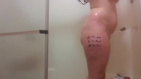 smoothmove1215 online show from 9, 2, 2025