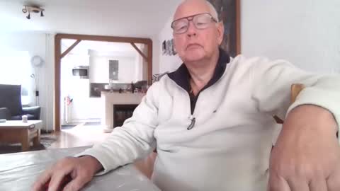 smoothy5460 online show from 24, 11, 2025