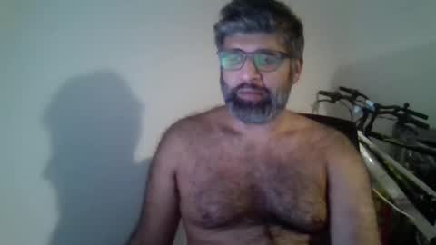 smudge6 online show from 17, 12, 2024