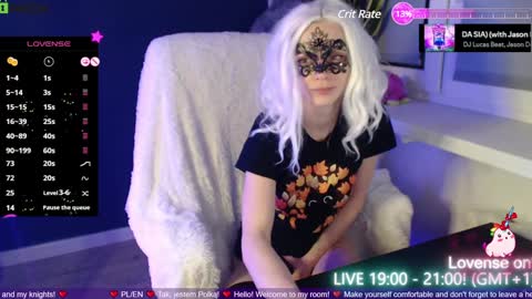 Snapshot of smuffin_x chatting on 23, 12, 2024 Strawberry Muffin online show from 23, 12, 2024