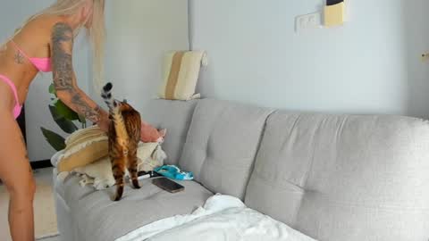 Mary online show from 13, 12, 2024