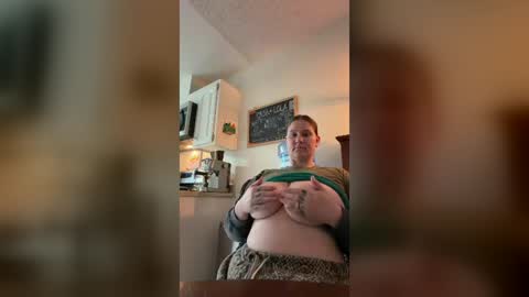 Snapshot of smutship chatting on 6, 8, 2026 smutship online show from 6, 8, 2026