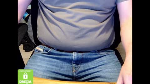 Snapshot of sneakybill82 chatting on 5, 1, 2025 Sneakybill online show from 5, 1, 2025