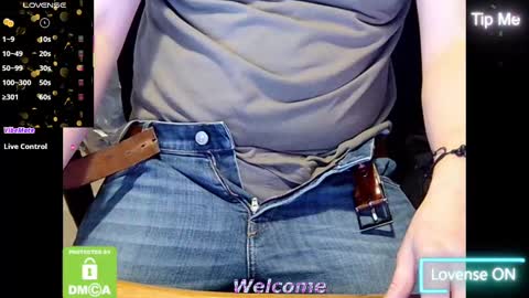 Snapshot of sneakybill82 chatting on 9, 2, 2025 Sneakybill online show from 9, 2, 2025