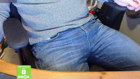 Snapshot of sneakybill82 chatting on 26, 2, 2025 Sneakybill online show from 26, 2, 2025