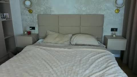 Snapshot of snow_whiteeex chatting on 1, 7, 2026 snow_whiteeex online show from 1, 7, 2026