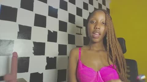 snowfox254 online show from 28, 4, 2026