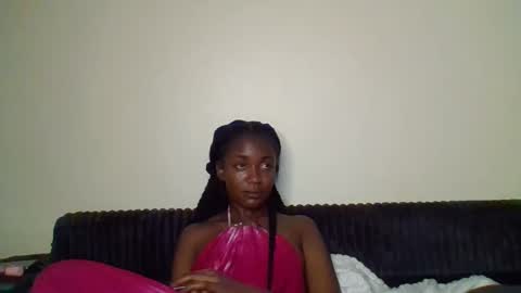 Snowie eyes online show from 17, 3, 2026