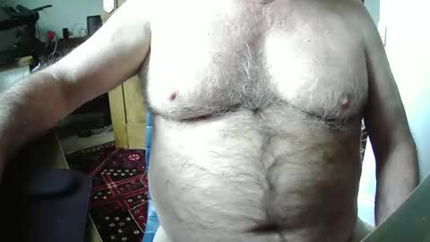 Snapshot of snudge432 chatting on 14, 4, 2026 snudge432 online show from 14, 4, 2026