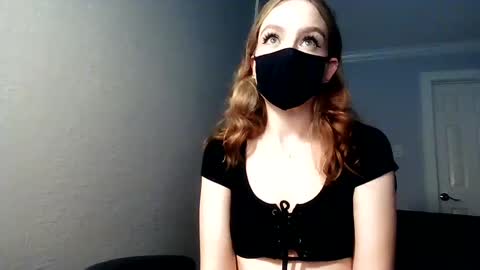 snuggle_b0t online show from 4, 3, 2025