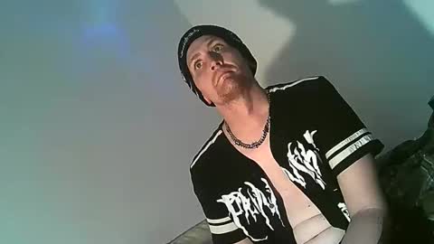 Snapshot of socalloverboy2 chatting on 11, 3, 2026 readyformy milf online show from 11, 3, 2026