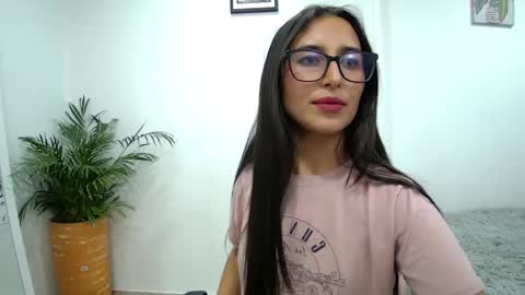 soffi_rousel_ online show from 18, 2, 2025