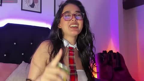 Danna online show from 2, 3, 2025