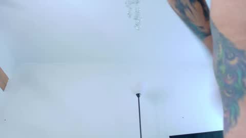 sofhia cruz online show from 4, 3, 2025