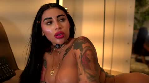 sofhia cruz online show from 23, 7, 2026