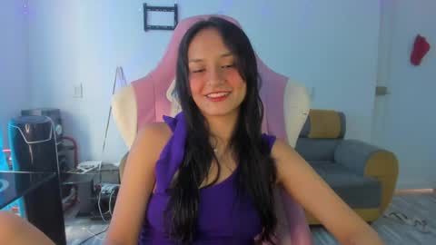 sofia online show from 7, 4, 2026