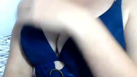 Snapshot of sofi995971 chatting on 18, 6, 2026 Sofa Castellanos online show from 18, 6, 2026