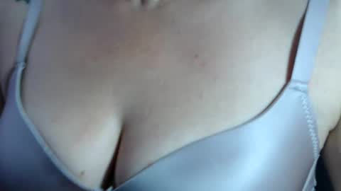 Snapshot of sofi995971 chatting on 29, 6, 2026 Sofa Castellanos online show from 29, 6, 2026