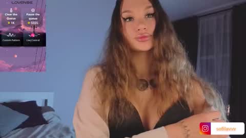 Snapshot of sofi___love chatting on 8, 2, 2026 Sofi online show from 8, 2, 2026