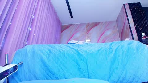 Snapshot of sofi_decker chatting on 3, 6, 2026 Sofia online show from 3, 6, 2026