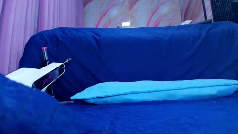 Snapshot of sofi_decker chatting on 7, 6, 2026 Sofia online show from 7, 6, 2026