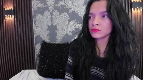 Snapshot of sofi_lassa_ chatting on 18, 6, 2026 SOFIA online show from 18, 6, 2026