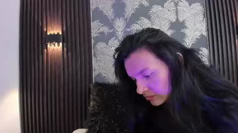 Snapshot of sofi_lassa_ chatting on 23, 6, 2026 SOFIA online show from 23, 6, 2026