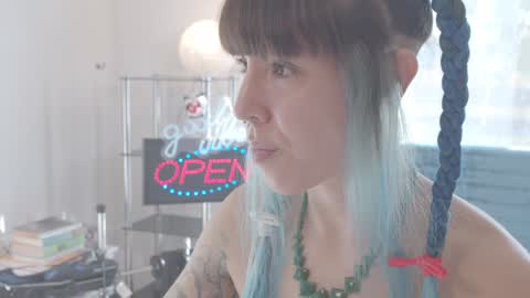 Sofi Mora online show from 23, 12, 2024