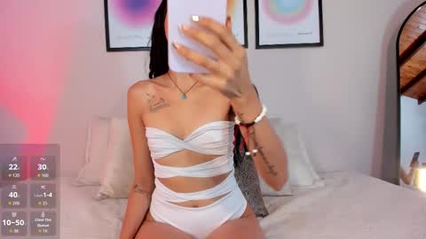 Sofi Vega online show from 30, 3, 2026