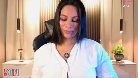 Sofia online show from 15, 4, 2026