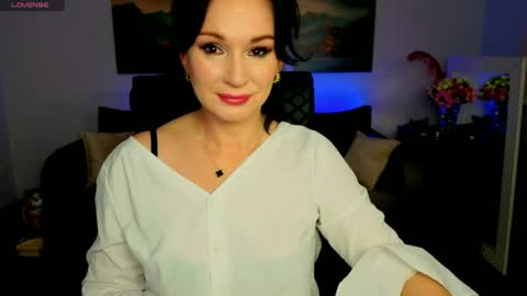 Sofia online show from 9, 5, 2026