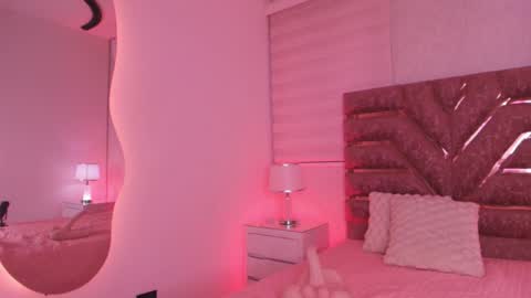 sofia gomes online show from 2, 5, 2026