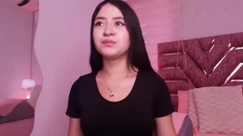 Snapshot of sofia_gomes_ chatting on 27, 6, 2026 sofia gomes online show from 27, 6, 2026