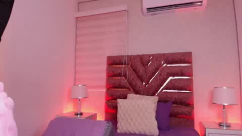 Snapshot of sofia_gomes_ chatting on 19, 7, 2026 sofia gomes online show from 19, 7, 2026