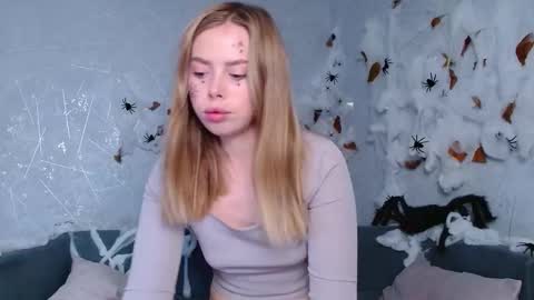 Sofia here online show from 27, 10, 2025