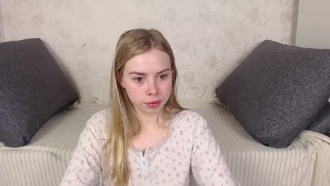 Sofia here online show from 2, 4, 2026