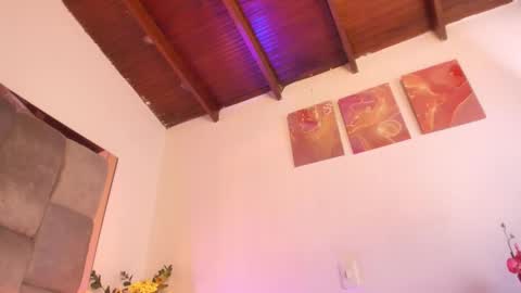 S O F I A  online show from 5, 1, 2026