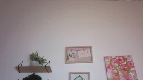     online show from 28, 11, 2025