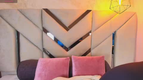 Snapshot of sofia_pamela_ chatting on 6, 6, 2026 online show from 6, 6, 2026