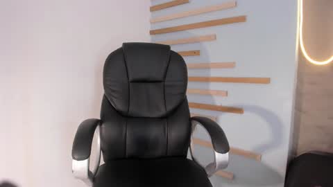 Snapshot of sofia_riveraa chatting on 9, 12, 2024 SOFIA online show from 9, 12, 2024