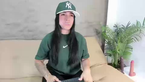 Snapshot of sofia_riveraa chatting on 19, 9, 2025 SOFIA online show from 19, 9, 2025