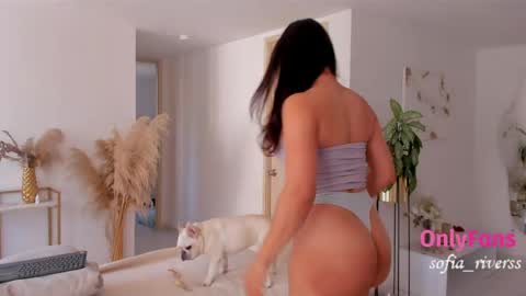 sofia_rivers_ online show from 4, 5, 2026