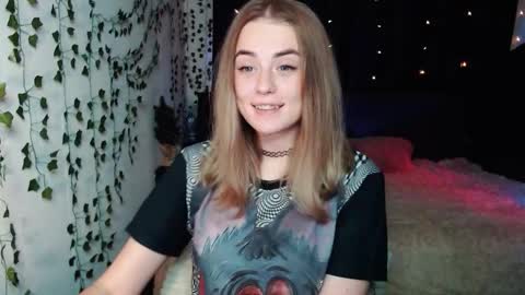 sofia_rosemary online show from 11, 9, 2025